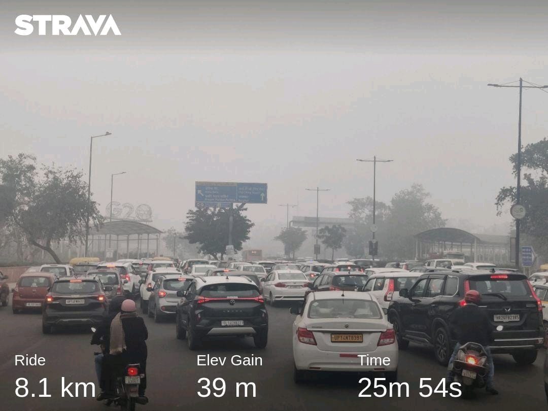 dalipsabharwal's tweet photo. And they thought, tunnels would solve the problem 🙈. #trafficjam

#carbrained #Delhi #SustainableFuture #beonecarless #airpollution #Traffic #mentalstress #toxicair #cycletocommute #publictransport #mycitymyresponsibility https://t.co/bW5J7vLh3M