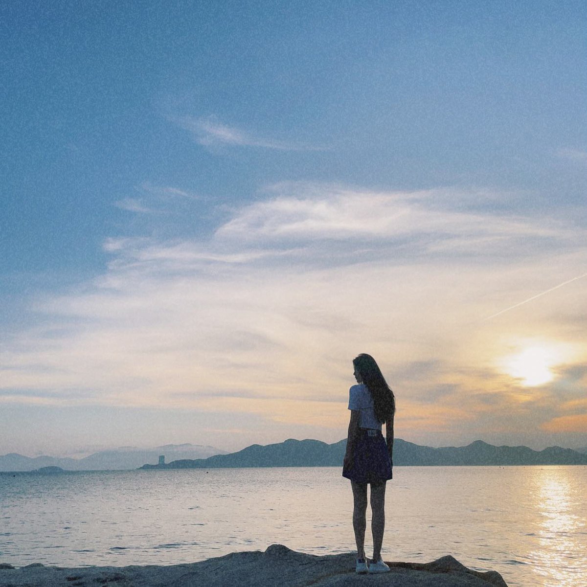 allspring0922's tweet photo. 230130 김유정 인스타그램 

🤍🩶 https://t.co/NzE6zotcte