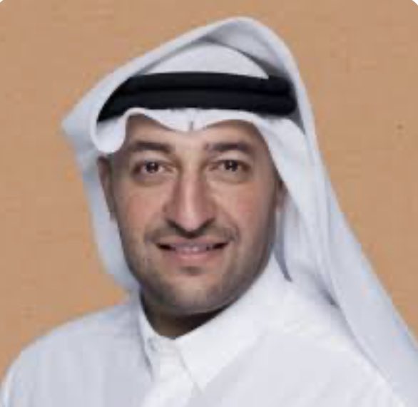 AhmadAlsalameen's tweet photo. ✍️ الهيئة العامة للرياضية تخالف صراحةً القانون رقم (87) لسنة 2017 بشأن الرياضة:

 القرار الوزاري رقم (48) لسنة 2023 حول تحديد المختصين بالرقابة والتفتيش على الهيئات الرياضية، يتعارض بشكل صريح مع القانون رقم (87) لسنة 2017، خاصةً المادة رقم (23) التي نصت على (وتكون المراجعة المالية للهيئة في نطاق وحدود الدعم او الاعانة المقدمة. ويجب ان تكون الهيئات الرياضية مسؤولة امام الهيئة عن استخدام الدعم والاعانات المحددة التي تقدمها الحكومة فحسب) - بحكم انها (اموال عامة ).
لذا  فرض القانون أن تكون المراجعة المالية للهيئة ضمن نطاق وحدود الدعم والإعانة المقدمة منها فقط… ويتعين على الهيئات الرياضية أن تكون مسؤولة أمام الهيئة عن استخدام الدعم الحكومي …

بمعنى ان (الإيرادات الغير الحكومية والتصرف بها) يكون  خارج نطاق اشراف ورقابة الهيئة العامة للرياضة بحكم انها (أموال خاصة).
وفي هذا السياق ��تعارض القرار بمنح المفتشين صلاحيات فحص ومراجعة (الإيرادات الغير حكومية وأوجه صرفها) مع المسؤوليات المحددة لهم وعلى وجه الخصوص المادة (4)، المادة (5) البند 6، المادة (6) البند 1، 2، 3، تمثل أمثلة على هذه التناقضات.
لذا انصح مجلس ادارة الهيئة العامة للرياضة سرعة تدارك هذه المخالفة بمراجعة القرار بعناية لضمان التوافق مع الإطار القانوني الساري المعمول به —> احتراماً لسيادة قانون الرياضة.