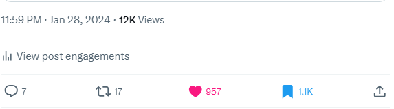 Hauntedk1tty's tweet photo. HELP WHY AM I FAMOUS ON MY OTHER ACC #OMGAHITTWEET https://t.co/8qHUhICUNv