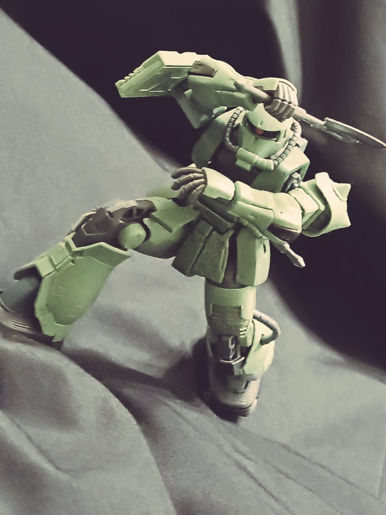 itiscammmm's tweet photo. 素組好了!接下來要筆塗上色!!!!
#gunpla
#BANDAI
#ZAKU
#MS06F
#模型
#ククルス・ドアンの島
#機動戦士ガンダム https://t.co/hPNIz4dKeo