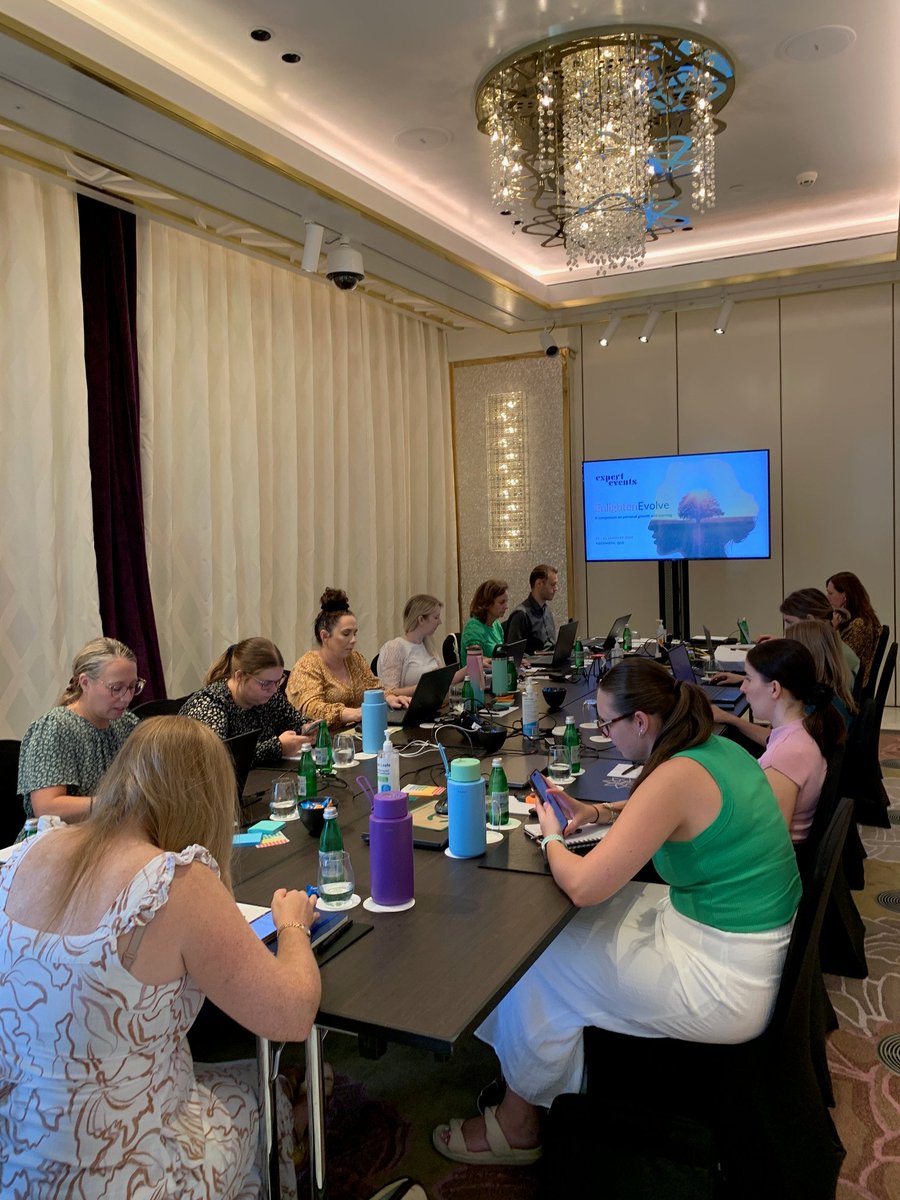 ExpertEventsAus's tweet photo. What an inspiring couple of days we had at the Expert Events Enlighten Evolve conference held at The Star Gold Coast last week! Here's to continued growth and evolution in the year ahead.
#EnlightenEvolve #ExpertEvents #TheStarGoldCoast #TeamBuilding #FunTimes https://t.co/7kvKhO4wXG