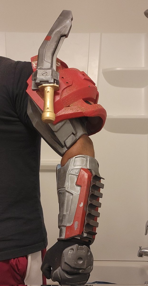 Nerdfit1's tweet photo. A lot can happen in a few days 😏
#halo #fallofreach ##nobleteam https://t.co/HTKKDloTvJ