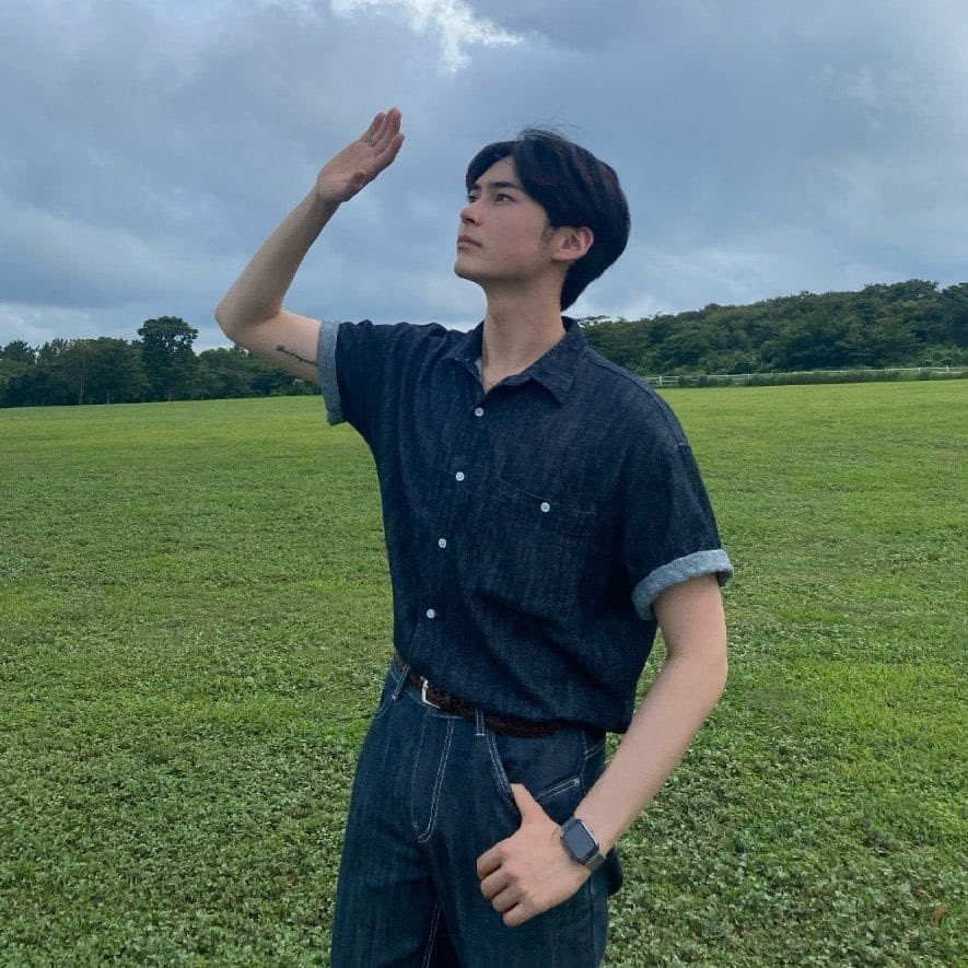 daisy_forever13's tweet photo. Aku pertama kali jatuh cinta dengan Hanbin dari foto ini,padahal saat itu aku belum yakin Hanbin akan bergabung di Boysplanet

#SUNGHANBIN
#LoveatFirstLight https://t.co/9kirPw7aoU