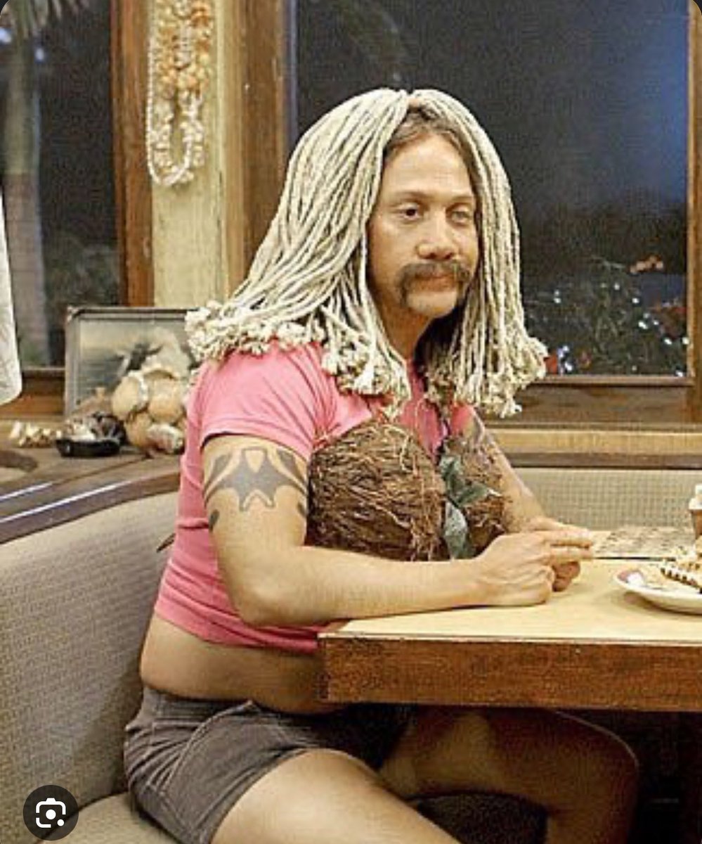 beebayybee_'s tweet photo. @Wala_bee Like Rob Schneider in 50 first dates? 🤣 https://t.co/P6mxFF844M