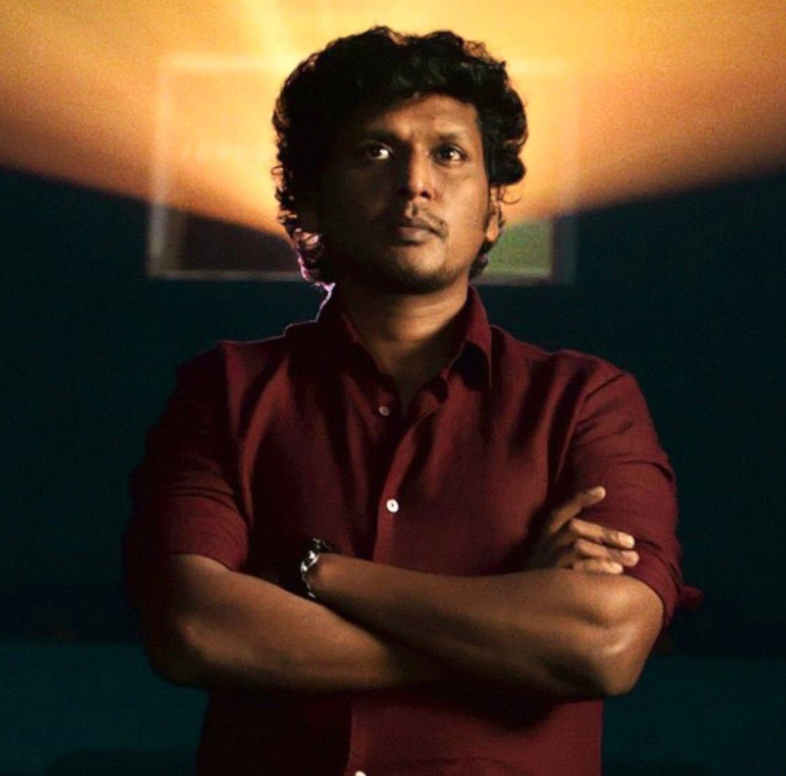 introvert_lub's tweet photo. Who is the Best Director in these Two Giants 

#LokeshKanagaraj #Animal
#SandeepReddyVanga 

Retweet 🔁                        Like ♥️
Vanga                                   Loki https://t.co/D8sIzq3IiL