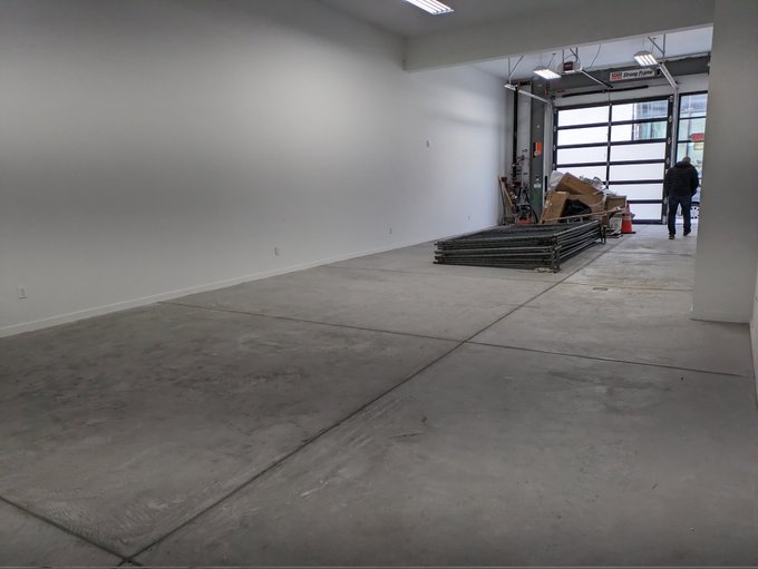 Wheeee! This is going to be so much fun! My dream of making a gym studio with a mobile gym, has been<a href="/tag/traininggarage"class="tags"><span>#traininggarage</span></a>