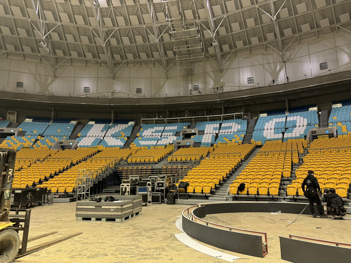 이번주 토, 일 약속 설마 잊지 않았겠지..? 스피커 달았는데..? #스물