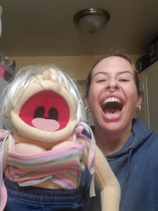 A bunch of people at @Dv8Pdx pitched in to get me a muppet of myself and I'm so in love with it and I'm<a class="tags" target="_blank" title="On Twitter" href="/?out=eyJ0eXAiOiJKV1QiLCJhbGciOiJIUzUxMiJ9.eyJpYXQiOjE3MjIxOTQyMjIsImlzcyI6InR3cG9ybnN0YXJzLmNvbSIsIm5iZiI6MTcyMjE5NDIyMiwiZXhwIjoxNzUzNzMwMjIyLCJyZWRpcmVjdF91cmwiOiJodHRwczovL3R3aXR0ZXIuY29tL0R2OFBkeCJ9.1nN39wwTb33io3GZCz3IaEl7IqP7hZrya6-xjG9XyIOXQJ9aR6wnw8ZlpdwUrqt9XtNiCzOOCpUpDIfu8UPB7Q">@Dv8Pdx</a><a href="/tag/portland"class="tags"><span>#portland</span></a><a href="/tag/pdx"class="tags"><span>#pdx</span></a>