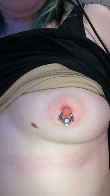 its #Tittythusday and i have a new ring vor my nippel. do you like it ?  #cam4 #camgirl #camgirl #gothgirls<a href="/tag/tittythusday"class="tags">#Tittythusday</a><a href="/tag/camgirl"class="tags"><span>#camgirl</span></a><a href="/tag/piercings"class="tags"><span>#piercings</span></a><a href="/tag/cam4"class="tags"><span>#cam4</span></a><a href="/tag/gothgirls"class="tags"><span>#gothgirls</span></a>