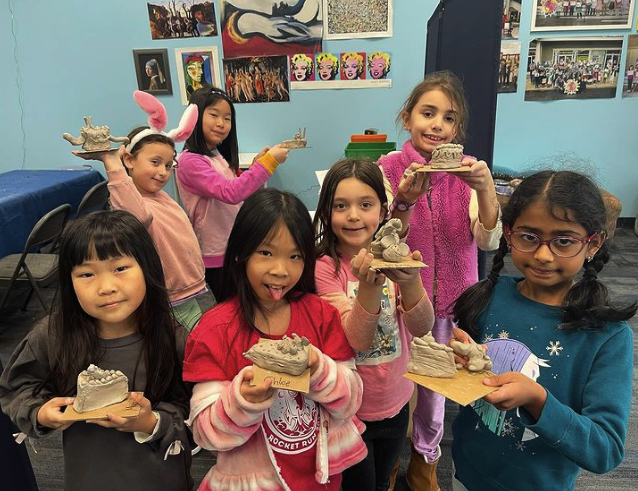 Clay dessert projects in last Friday’s No School Day camp 🎂🍰🎨#clayart #dessertart #portlandkids #pdxnoschoolday #beavertonschooldistrict