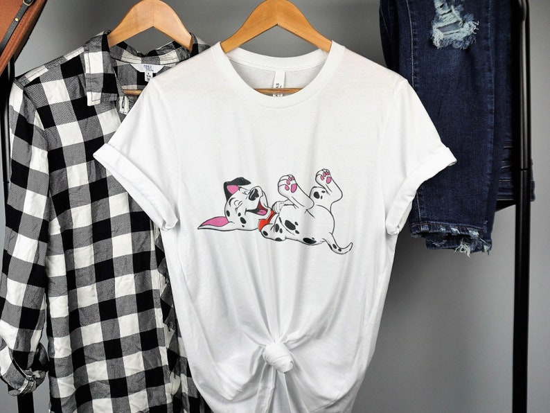 FirstSnowball's tweet photo. 101 Dalmatian shirt | 101 Dalmatian Family shirt
#shirtdesign #customshirtdesign #tshirtprinting #custombirthdayshirt #FirstSnowballDesign #instagood #fashion #photooftheday #photography #art #beautiful #nature #disney #disneyland #101Dalmatian #Dalmatian
https://t.co/VYexrfx7lX https://t.co/9509Bm67si