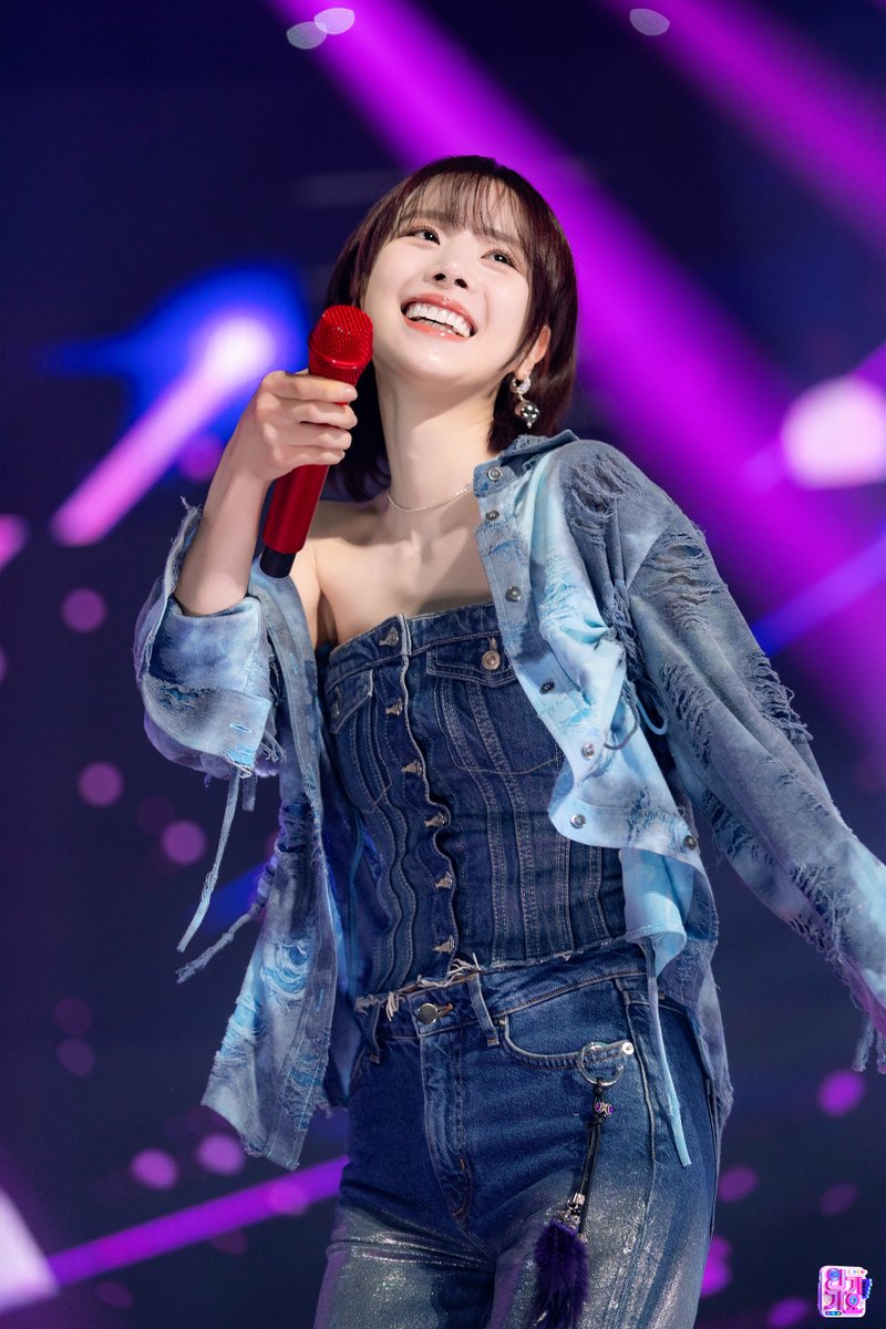 📸230128 인기가요 #현장포토

인가 무대에 웬 말랑강쥐 한 마리가🐶
있는 것 같습니다. 확인 부탁드립니다.
ㄴ 확인 결과 김설아 입니다.

MORE🔗programs.sbs.co.kr/enter/gayo/vis…

#인기가요 #inkigayo #설아 #SEOLA #Without_U #우주소녀 #WJSN <a href="/WJSN_Cosmic/">우주소녀</a>