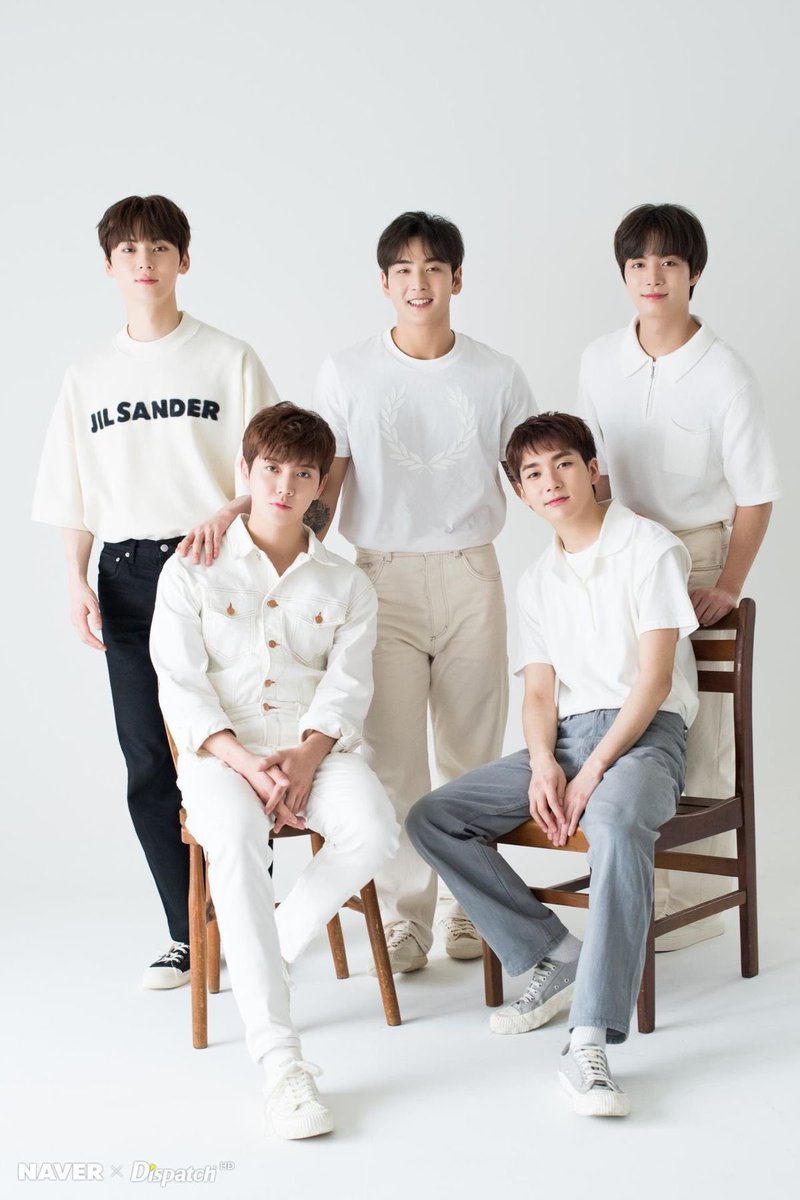 NINUU103's tweet photo. 전원 비주얼 그룹 뉴이스트 보고 가자 https://t.co/aachTv4U1B