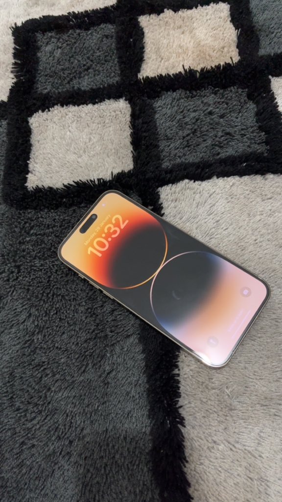 ArenaApple's tweet photo. 14 pro max 256gb 
eSIM unlocked 
B/h 97% 
¢11,000
You can trade in 

Call/imassage. 0245193414

Please share 🙏 https://t.co/yXjhgRCjve