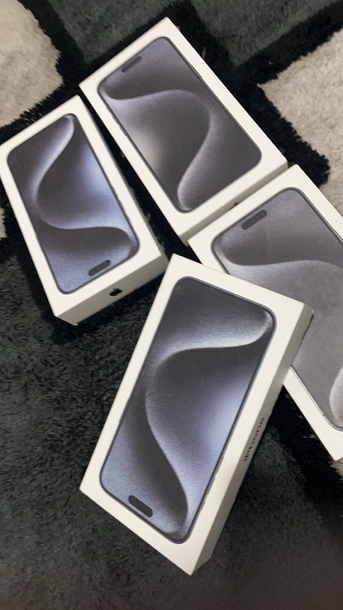 ArenaApple's tweet photo. 15 pro max 256gb
 eSIM unlocked 
¢14288

You can trade in 
Call/imassage 0245193414
Please share  🙏 https://t.co/7DI0vbTli9