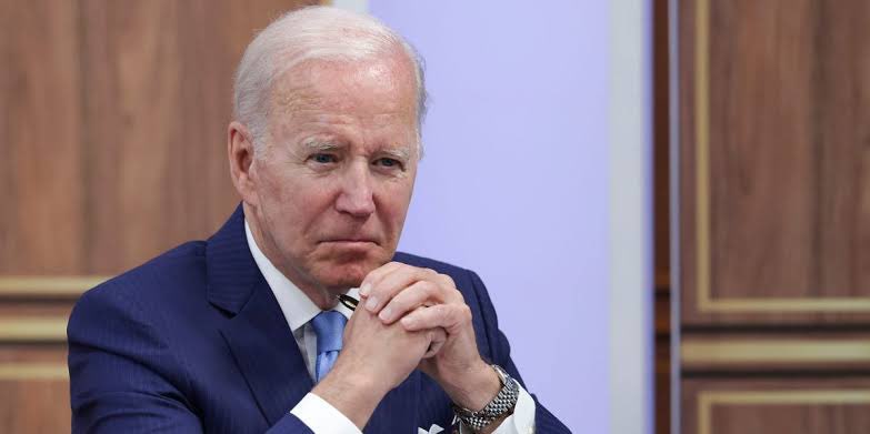 ForexThai1's tweet photo. 🔥จับตา…ประธานาธิบดีJoe Biden มีแนวโน้มที่จะอนุมัติปฏิบัติการทางทหารในตะวันออกกลางโดยเร็วที่สุด เพื่อตอบโต้การสังหารทหารสหรัฐ 3 รายที่ถูกโจมตีทางอากาศด้วยโดรนไร้คนขับ

#Gold #XAUUSD #USD #Safehave https://t.co/haSPQG2I8C