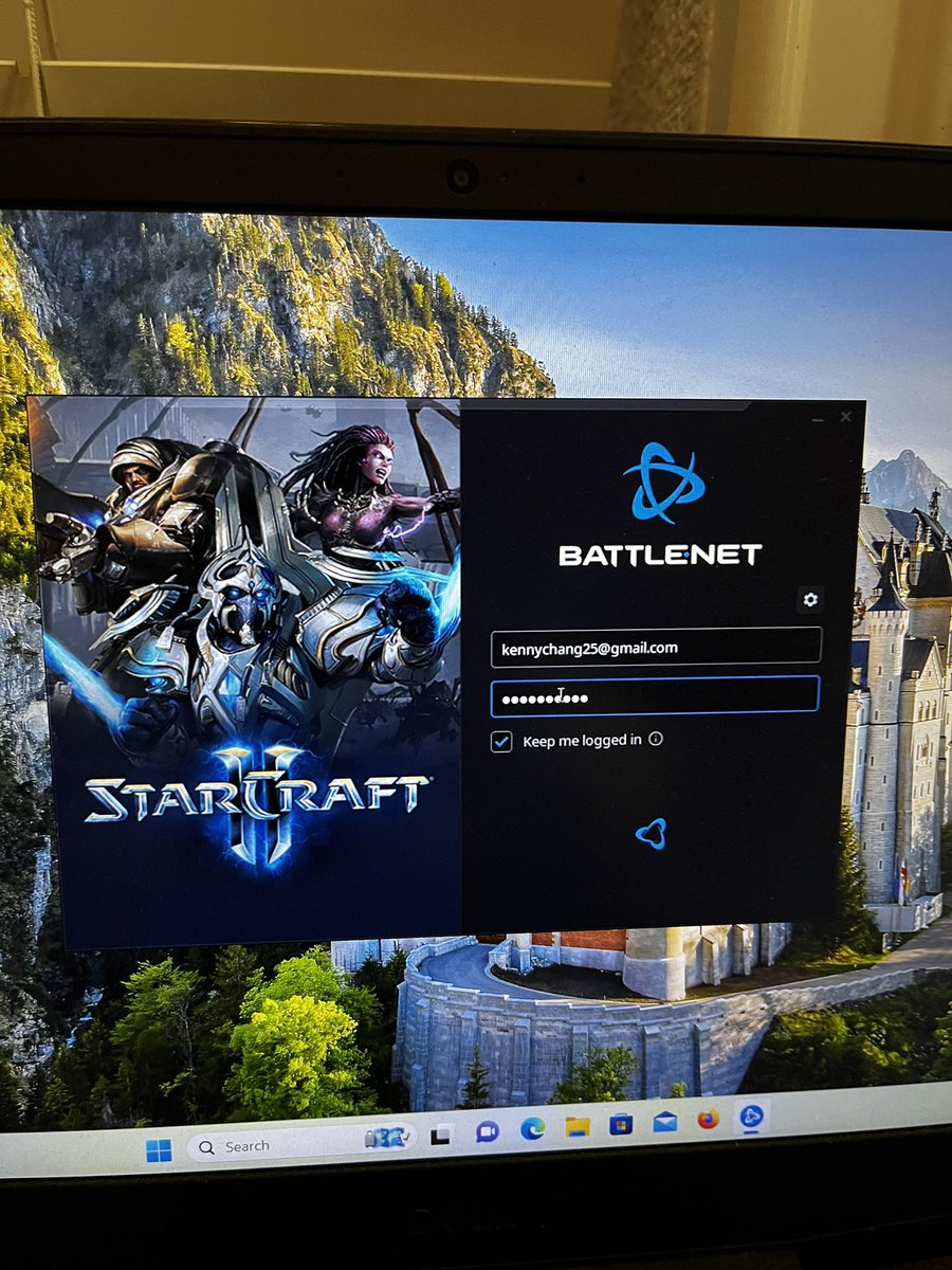 ShaolinHero's tweet photo. Trying out StarCraft two for the first time about 12-13 years late , I don’t even remember when the last time I signed on to my battle net account lol https://t.co/xB3D1PdVz3