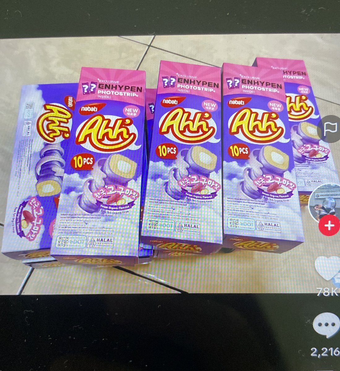 Dimana gw bisa nyari ini.... Sumpah yang liat atau nemu info dong. Yang ada tulisan exclusive enhypen photostrip tapi