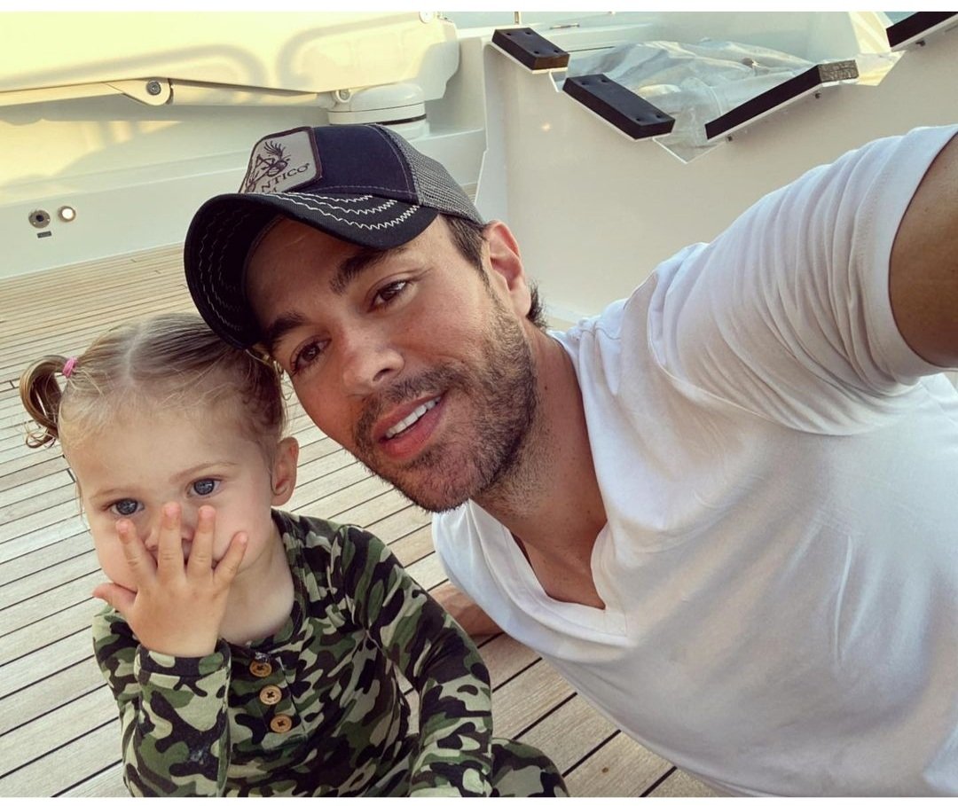Happy birthday little girl 
🥳🥳🥳
<a href="/enriqueiglesias/">Enrique Iglesias</a>
