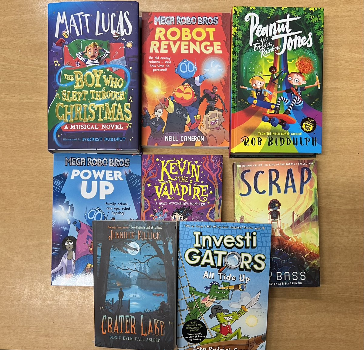 After receiving the @WRDmag magazines last week, the class took a vote on what 3 books I should buy. The enthusiasm was so great, I went overboard! @JenniferKillick @RobBiddulph @RealMattLucas @neillcameron #KevintheVampire