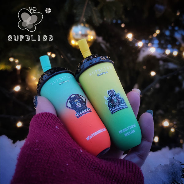 Supblissvape's tweet photo. Experience the irresistible Bingo 8000🌟
☑ Salt Nicotine:0/2/3/5%
☑ Puffs:8000
☑20 flavors available
#supbliss #supblissofficial #vape #vaping #openpod #vapecommunity #vapelife #vapenation #vapor #vapers #vaoe #vapedaily #vapefam #vapestore #vapes #podmurah #vapepen https://t.co/29c0fcVLeg