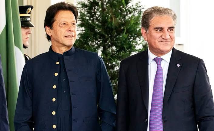 ایک پلان انسان بناتا ہے ایک پلان اللّٰہ تعالیٰ بناتا ہے بیشک اللّٰہ کا پلان سب پہ بھاری ہوتا ہے
بیشک اللّٰہ الحق ہے
#نہ_مایوس_ہوں_نہ_مشتعل