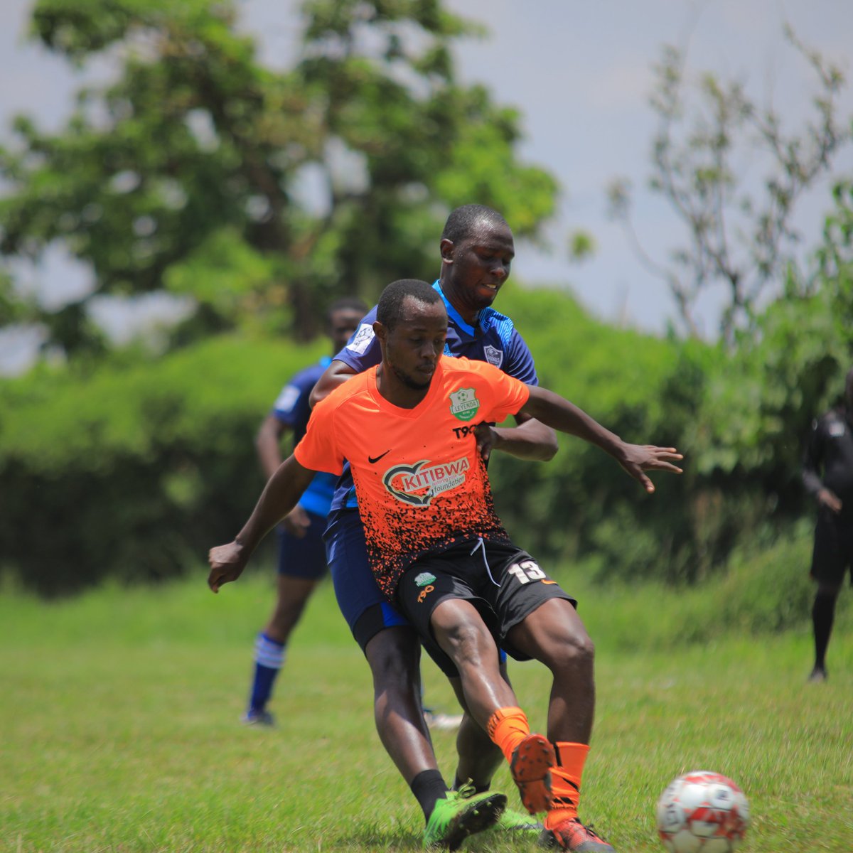 ndejjeleague's tweet image. THE @ndejjeleague RETURNS IN APRIL!
ARE YOU READY!

Already, @legends10_15 is vying for the championship; but, they should brace themselves since @kagombero says @Kyijji1 is also in the running!

DRAMA, FUN, ACTION, AND RECONNECTIONS WILL BE BACK IN APRIL!!
GET READY!!