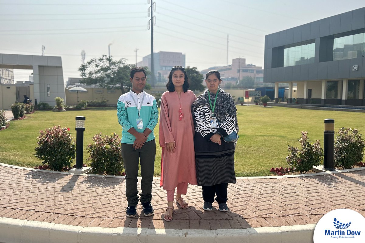 MartinDowGroup_'s tweet photo. Our new interns at Martin Dow had a fascinating day exploring the ins and outs of the Karachi plant.
From innovative processes to hands-on learning, their journey is a testament to the exciting opportunities that await in the field!
#DEI #BetterTogether #MartinDowGroup 

1/2 https://t.co/NgEc4rPYYp