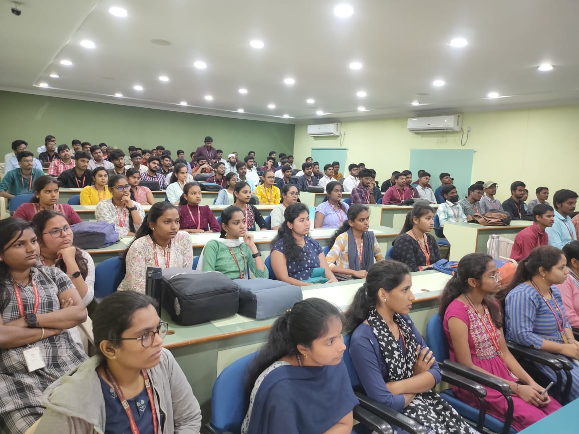 pie_infocomm's tweet photo. Industry intraction in Telangana engineering college https://t.co/EhntaI6IZV