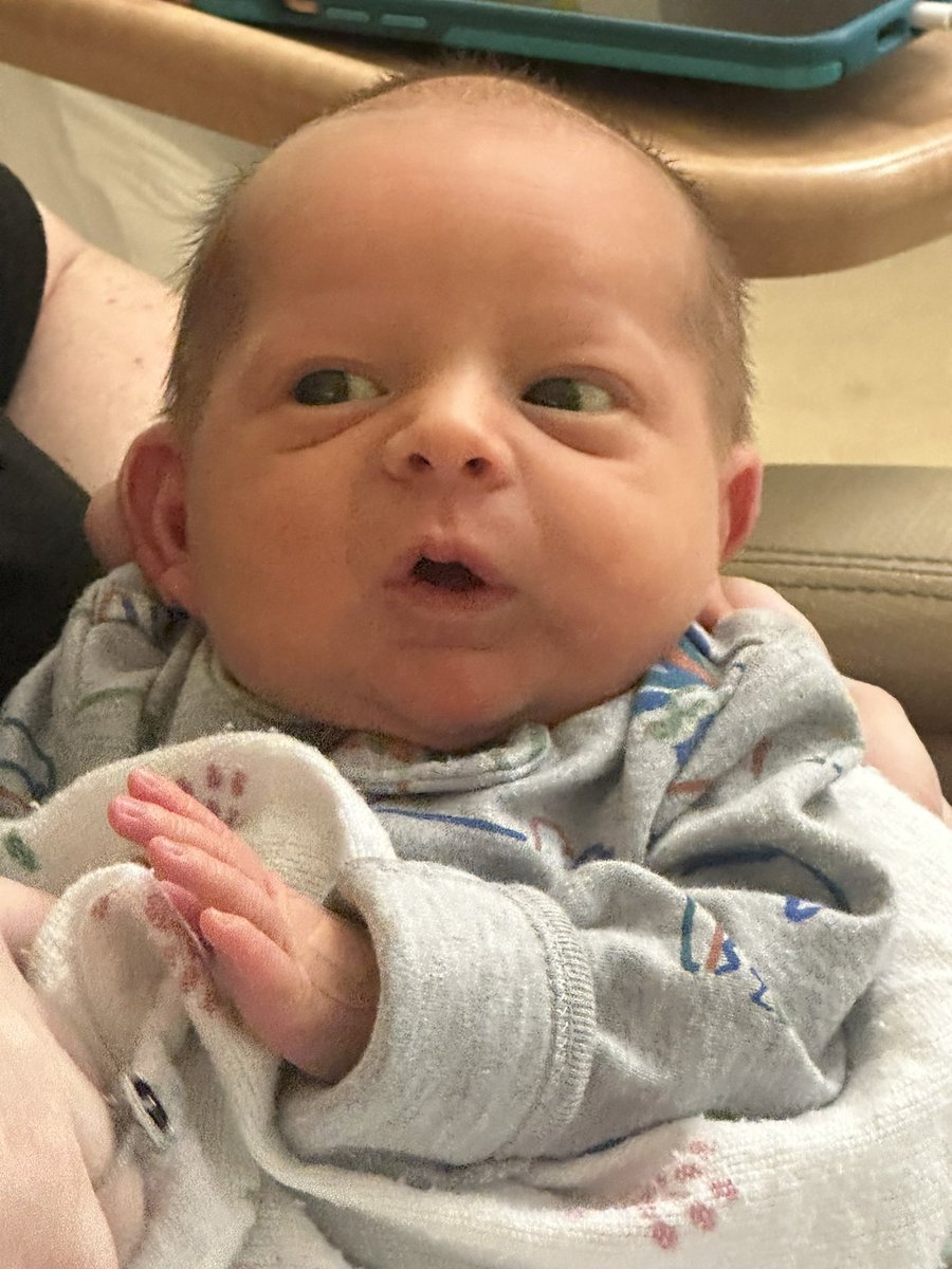 amber_harbin16's tweet photo. The many faces of Mr. Brendan Kane🥰 @ThAbEaR_95 https://t.co/0qWvzAIoaS