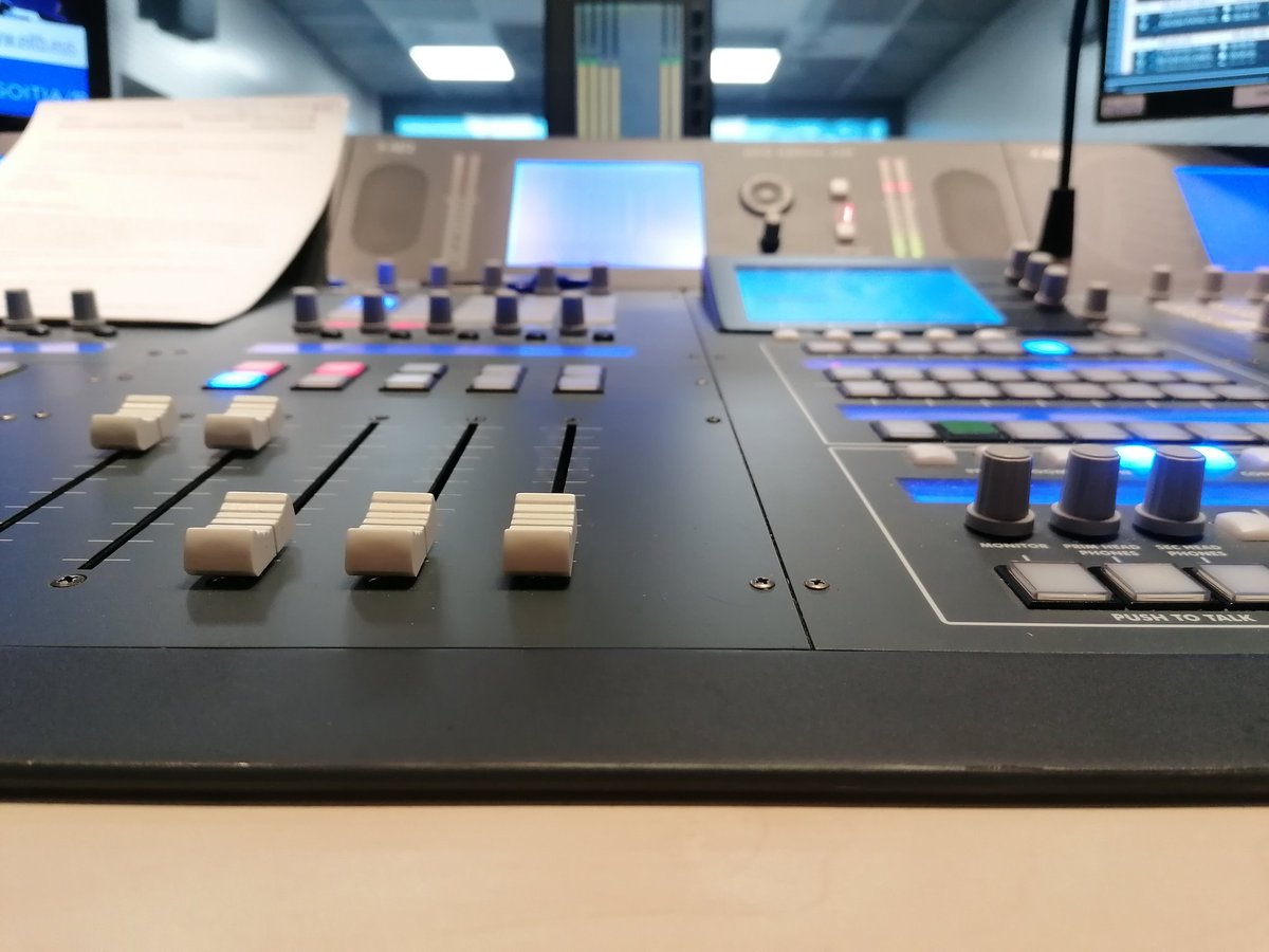 x.com/radio_vitoria/… Airean jada!