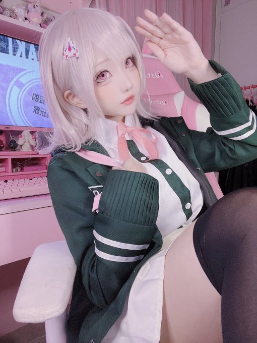 Twitterのコスプレ画像16