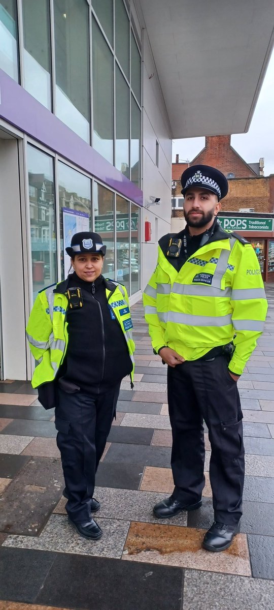 Ilford Town ward and Ilford Town centre team had met up with councillor Jas Atwal on Ilford high road, and had patrolled the area highlighting and identifying areas to improve and problem solving .