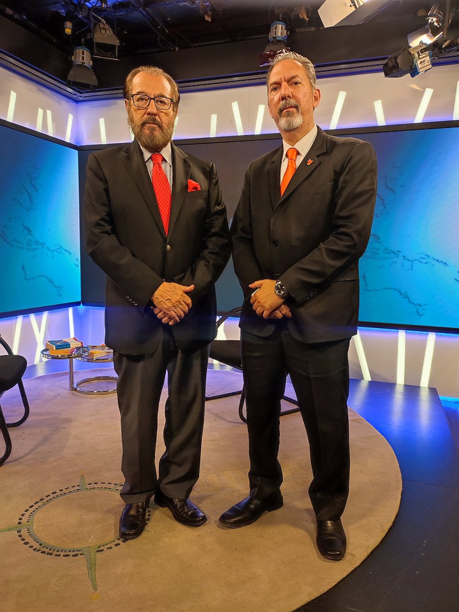 mitecnologicoav's tweet photo. Hoy martes 30 de enero estaremos conversando con el Embajador Julio César Pineda @jcpinedap en @brujulainternacional por @globovision

¡Bienvenidos a bordo!

#tecav #idiomasmodernos #turismoyhoteleria #publicidadymercadeo #administracion #contabilidadyfinanzas #informatica https://t.co/so2iiAeJld
