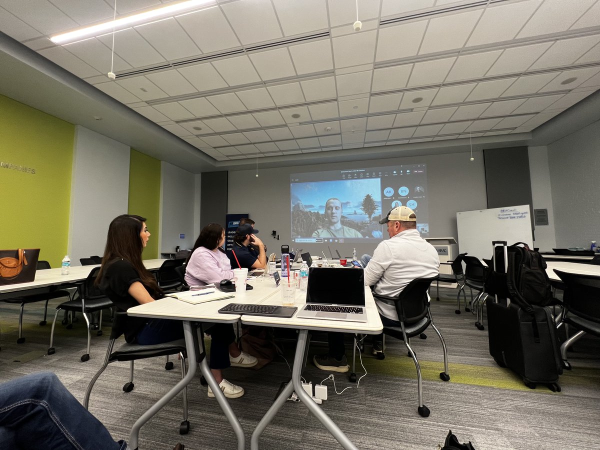 silverbackad's tweet image. The 2024 SB Summit was a great success! Three days full of collaboration and uniting our team through an unforgettable event. 

A huge thanks to our guest speakers @SteveWhite  @BrandiBoatner @ScottKonopasek @HarrisonAndrews for the amazing presentations and insights.