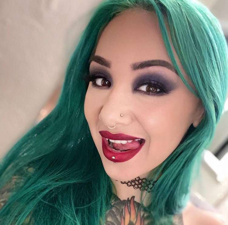 2evilsister's tweet photo. But it look like this guy don't want me... 🤔 https://t.co/1wim6BbQPR