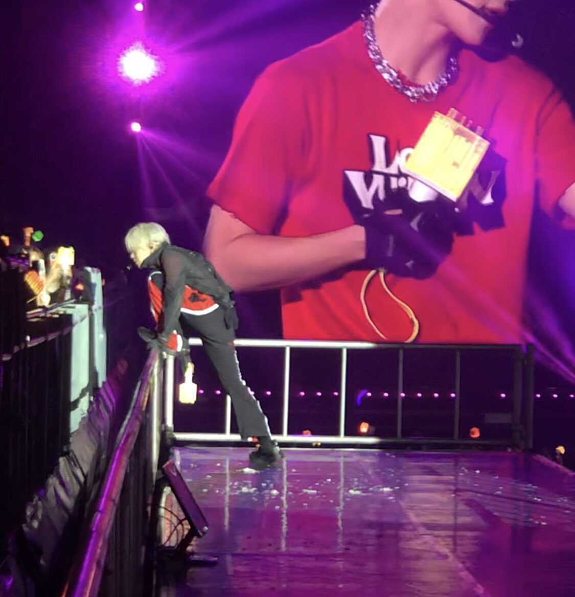 ฟค.ไทยไม่พุ่งใส่รั้วไม่เกาะไม่จับศลป เพราะคนที่พุ่งตัวส่วนมากจะเป็น