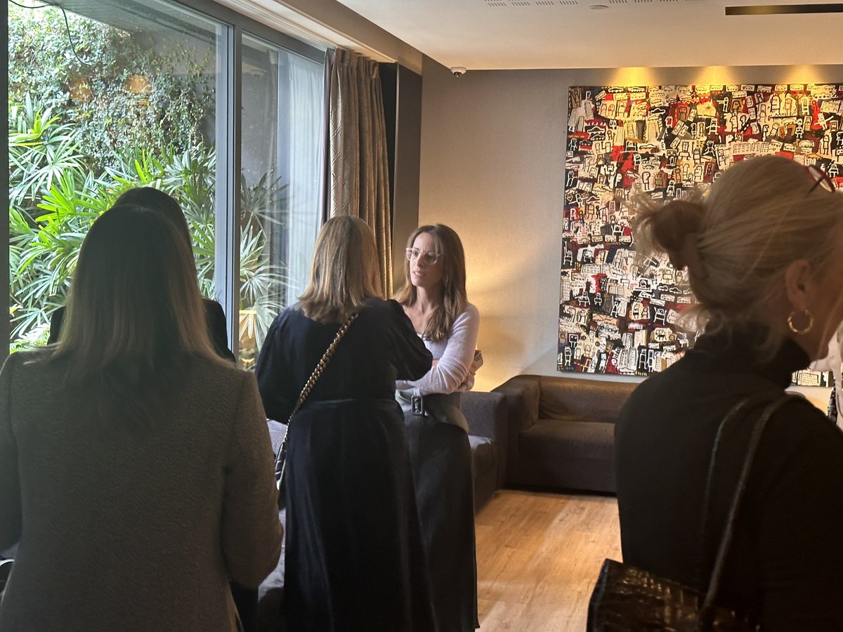 WomenBcn's tweet photo. ⭐️🎬¡Comenzamos! Hoy #WeBrunch con el Dr. Damià Dexeus. Director Médico de Women’s (https://t.co/JQQMphuR7N) Especialista en Ginecología y Obstetricia. Hablaremos con #directivas #empresarias y #emprendedoras de #Barcelona sobre la #saludsexual en todas las etapas de la vida. https://t.co/VDxEWKDPOc