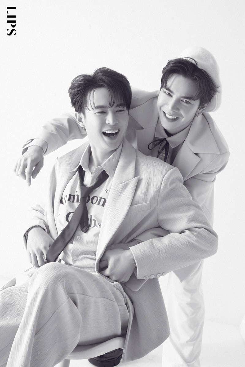 Niiiiiiiky_'s tweet photo. I'M CRYING THEY LOOK SO CUTE 😭😭 #TheSignลางสังหรณ์ #bbil1ypn #babiibabe #BillyBabe #ลางสังหรณ์ https://t.co/XZQiRakfCJ