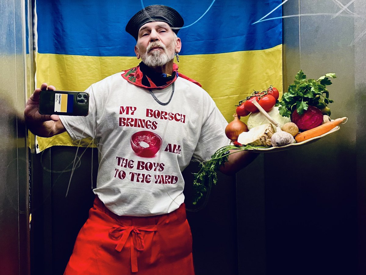 #UkraineIsCulture #UkraineIsMusic #UkraineIsDiversity #UkraineIsFood #UkraineIsLove #OdesaMonAmour #SaintJavelin #MyBorschBringsAllTheBoysToTheYard #UnCœurTropGrandPourUnSeulGars 💖🙏💙🇺🇦💛🙏💖