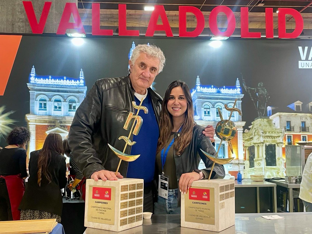 SaboreaVLL's tweet photo. Valladolid tiene unas tapas de altura.
Si esto lo dice alguien de la talla de @fernandoromay1 es para tomárselo en serio 😋
#tapasvalladolid #tapasvll #madridfusion2024 https://t.co/3rEcewSQiD