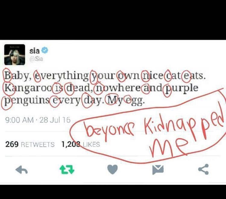 Sia_europe's tweet photo. People say Beyoncé still stalks Sia, this is really creepy #SaveSia https://t.co/YmQ25F1bi0