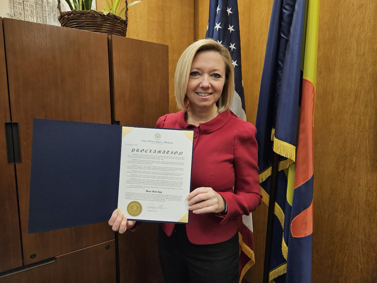 MichiganAHA's tweet photo. Grand Rapids Mayor Rosalynn Bliss, @CityGrandRapids, and Second Ward Commissioner Milinda Ysasi rock their red, declaring Friday, February 2 as National Wear Red Day in the City of Grand Rapids. #grandrapidsgored #americanheartassociation #heartmonth #WearRedDay #goredforwomen https://t.co/iItOkabcW7