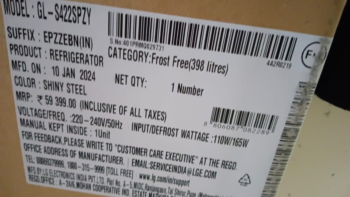 Mstark_Lee's tweet photo. Ordered LG 423L Capacity refrigerator from @tata_neu
But received 398L capacity refrigerator. Is it common in croma and TATANEU app? I don't know what to do now. Actually I have paid 5k extra then other places. Bad

 @cromaretail #tataneu https://t.co/EqDc3FYH40