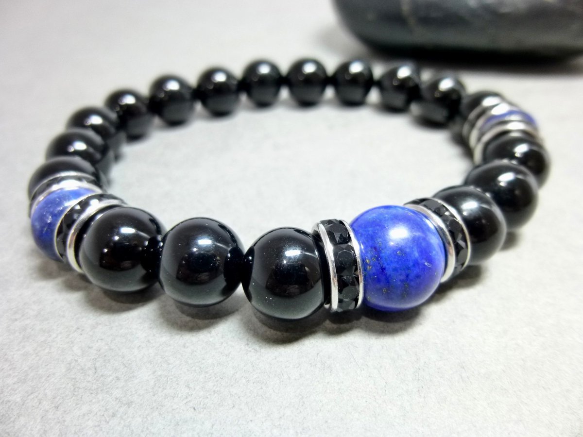 FabulouslyBoho's tweet image. Lapis Lazuli Stretch Bracelet, Black Onyx, Boho Beaded Bracelet, Blue and Black Bracelet, Bohemian Style, Trending Now tuppu.net/f45c6b50 #Etsy #FabulouslyBohoBling #BohoBracelets