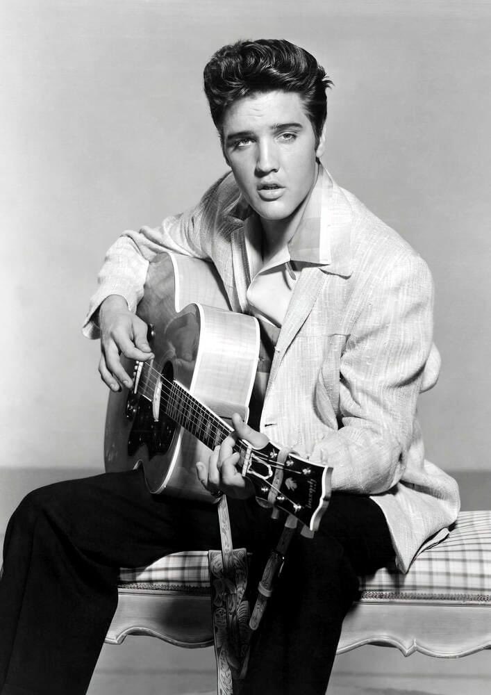 The Elvis Radio Vault IS BACK! 
Wednesday 8pm ET- Jim Sykes hand picks an hour of Elvis rarities and alternate takes of some of his biggest hits!