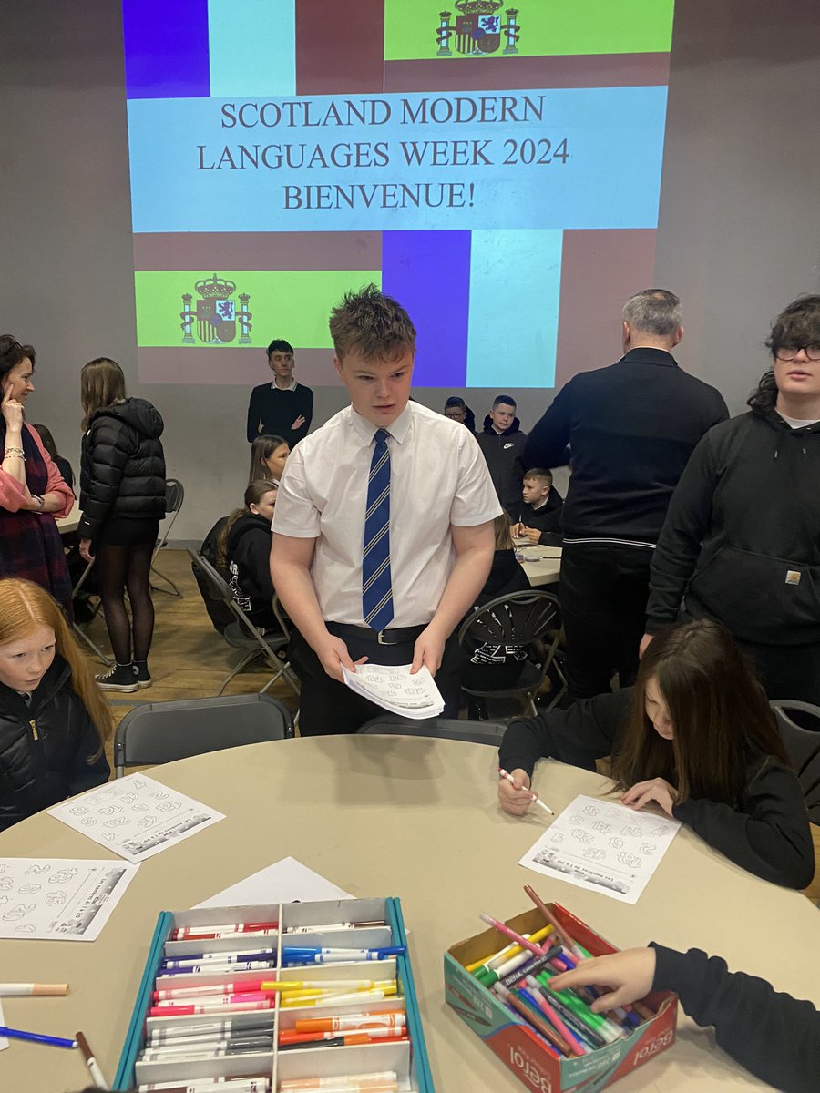 RhsModlangs's tweet image. #scotlandloveslanguages @LangsWeekScot @scottishcilt Our languages week is well underway!