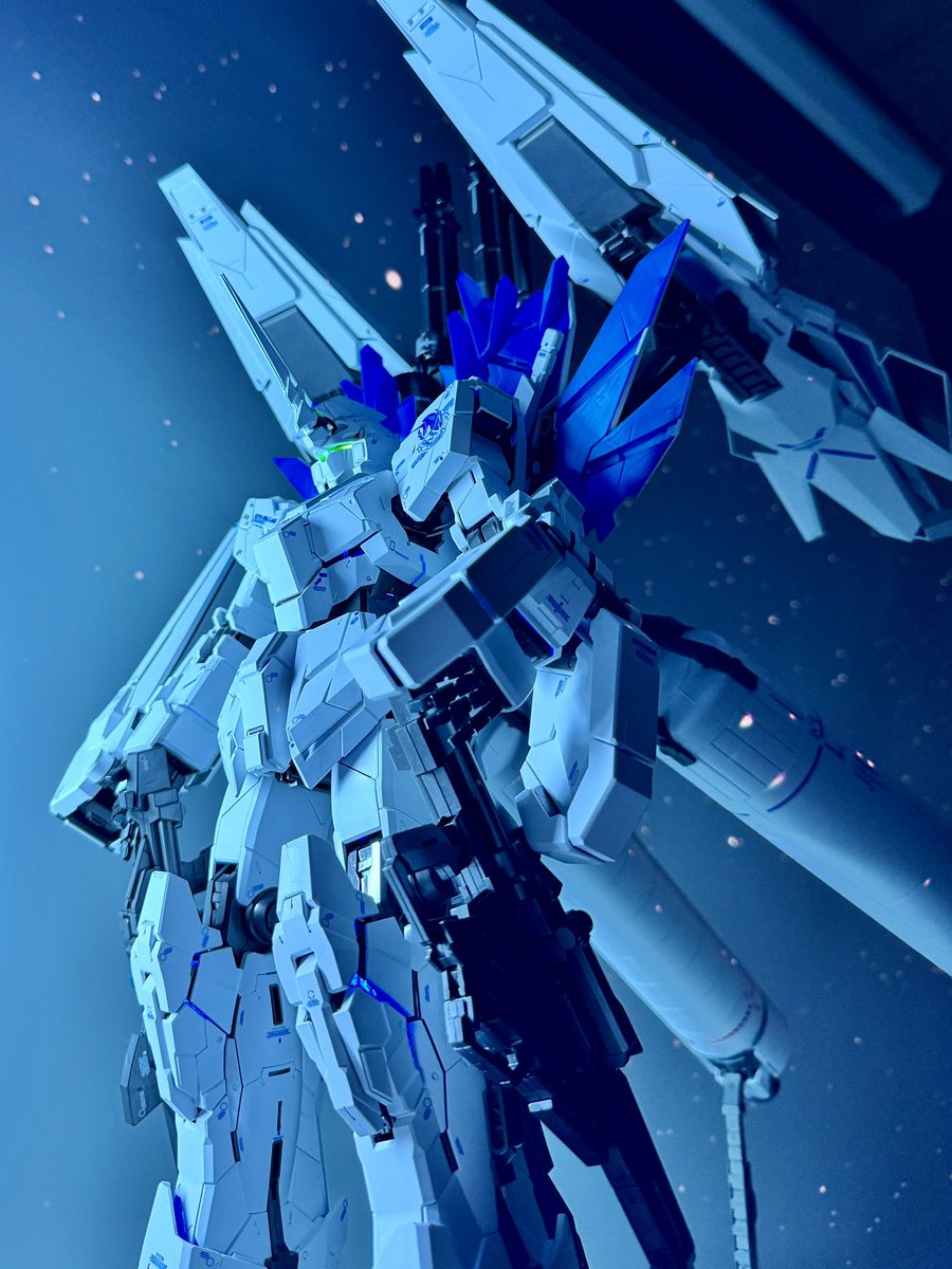 JSDecant's tweet image. I made this

#gunpla #gundamunicorn #perfectgrade