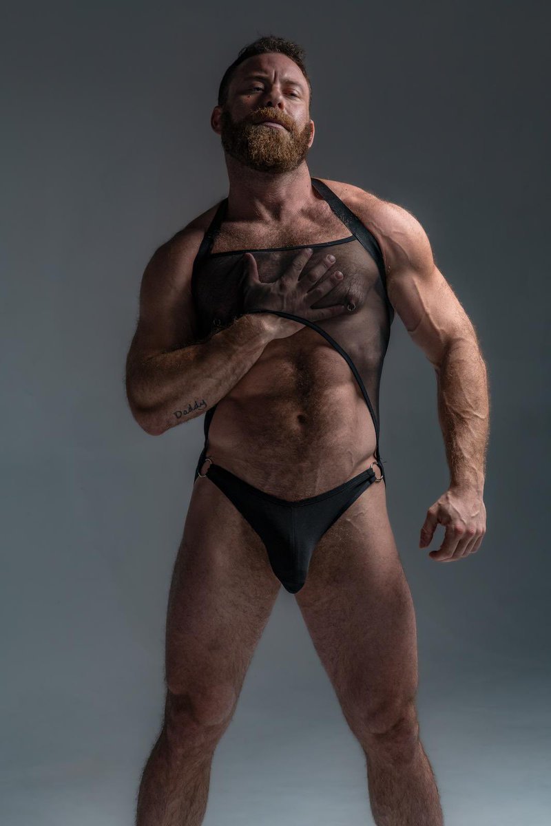 GAYPLAY tweet media